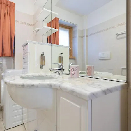 Apartment Ripa Fontana 1 Bilo